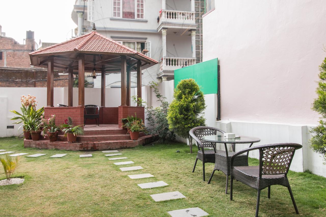 Hotel Himalaya Hub Kathmandu Exteriör bild