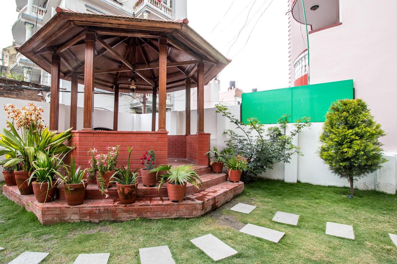 Hotel Himalaya Hub Kathmandu Exteriör bild