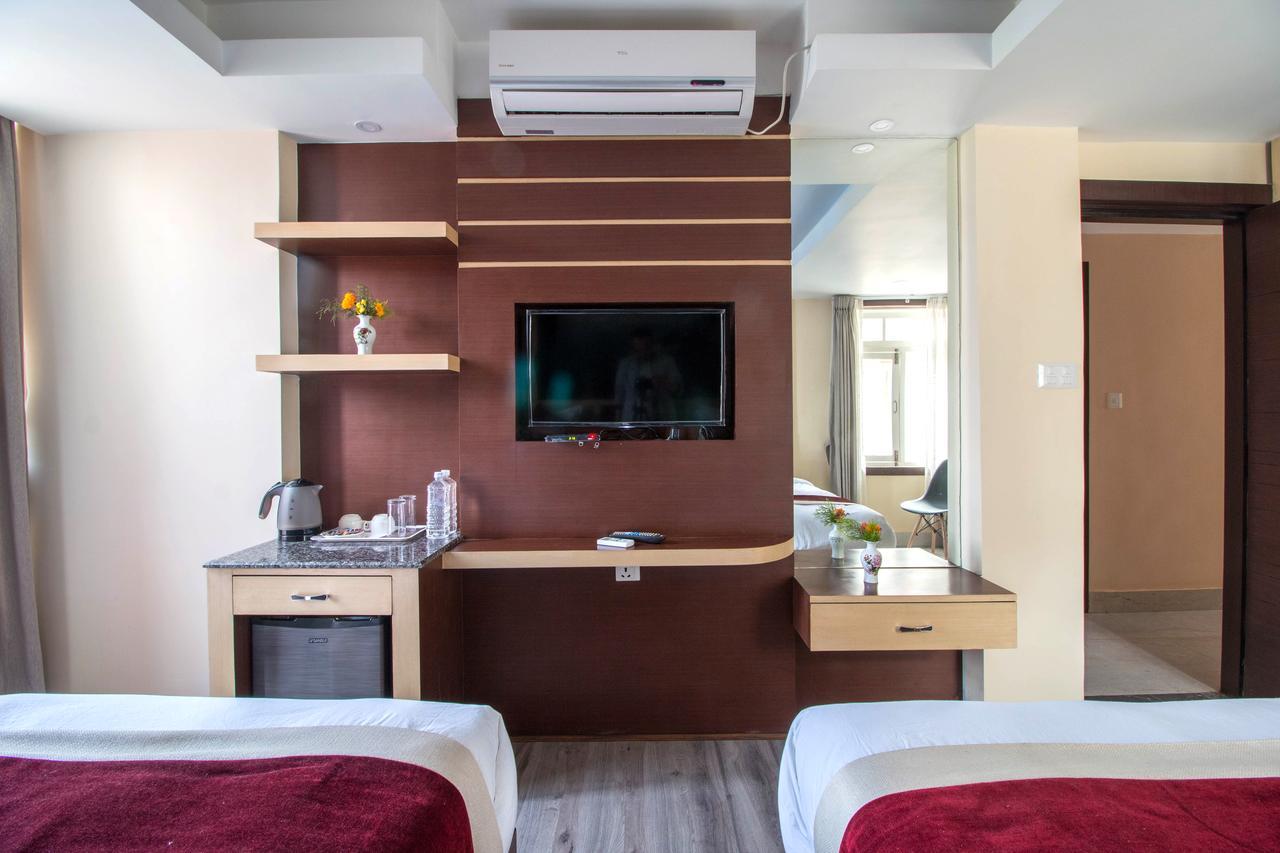 Hotel Himalaya Hub Kathmandu Exteriör bild
